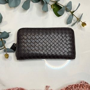 BOTTEGA VENETA INTRECCIATO WEAVE LEATHER CONTINENTAL WALLET